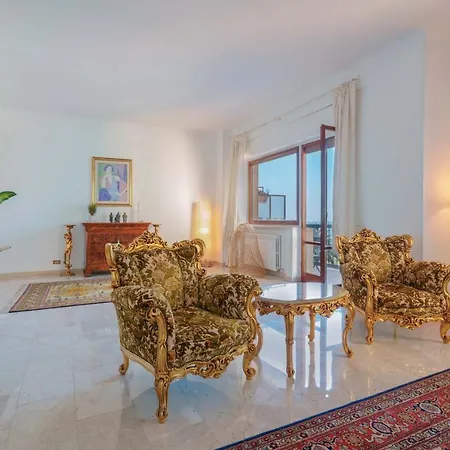 Ai Marinai Couette-café