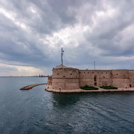 Ai Marinai Couette-café 4*